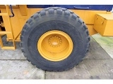 KOMATSU WA 300-1 front loader