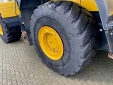 KOMATSU WA500-7 front loader