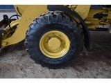 CATERPILLAR 908 H2 front loader