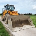 HYUNDAI HL960 front loader