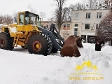 VOLVO L220 front loader