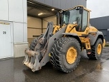 VOLVO L110H front loader