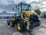 KOMATSU WA80M-7 front loader