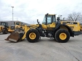 KOMATSU WA470-8E0 front loader