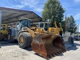 LIEBHERR L 580 front loader