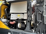 KOMATSU WA320-8E0 front loader