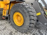 VOLVO L220H front loader