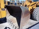 LIEBHERR L 564 front loader