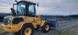 VOLVO L 30 front loader