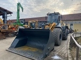 LIEBHERR L 550 front loader