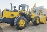 KOMATSU WA470-6 front loader