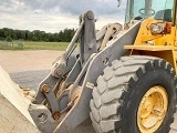 VOLVO L120D front loader