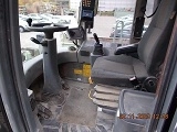 LIEBHERR L 566 front loader