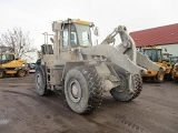 CATERPILLAR 966D front loader