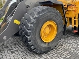 VOLVO L220H front loader