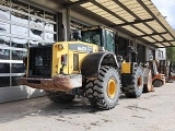 KOMATSU WA470-7 front loader