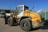 LIEBHERR L 538 front loader