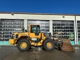 VOLVO L90F front loader