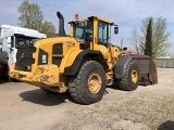 VOLVO L120G front loader