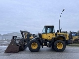 KOMATSU WA 250-6 front loader