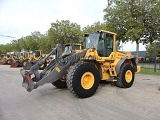 VOLVO L120F front loader