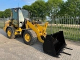 CATERPILLAR 907M front loader