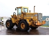 VOLVO L 120 front loader