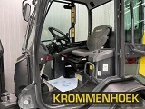 KOMATSU WA70M-8E0 front loader