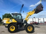 KOMATSU WA100M-6 front loader