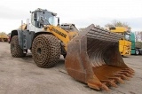 LIEBHERR L 586 XPower front loader