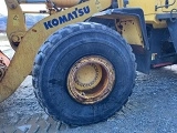 KOMATSU WA470-5 front loader