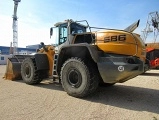 LIEBHERR L 586 XPower front loader