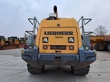 LIEBHERR L 586 front loader