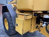 VOLVO L 70 E front loader