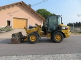 CATERPILLAR 906M front loader