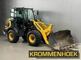 KOMATSU WA70M-8E0 front loader