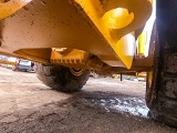 VOLVO L220 front loader