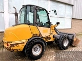 VOLVO L25B front loader