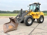 VOLVO L 35 front loader