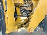 CATERPILLAR 982M front loader