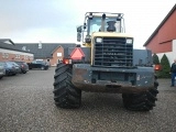 KOMATSU WA320-5 front loader