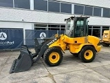 VOLVO L 30 BZ front loader