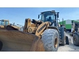 LIEBHERR L 586 front loader