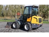 GIANT V 452 T X-TRA HD front loader