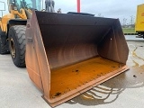 VOLVO L180G front loader