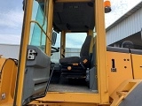 VOLVO L 70 E front loader