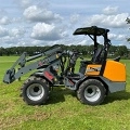 GIANT G2700 HD+ front loader