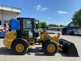 CATERPILLAR 908 front loader