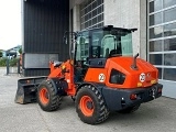 KUBOTA R090 front loader