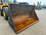 VOLVO L220H front loader